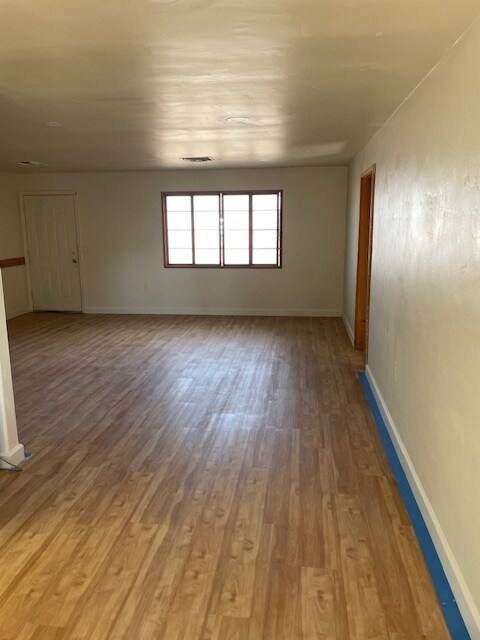 Photo - 902 S Una Ave