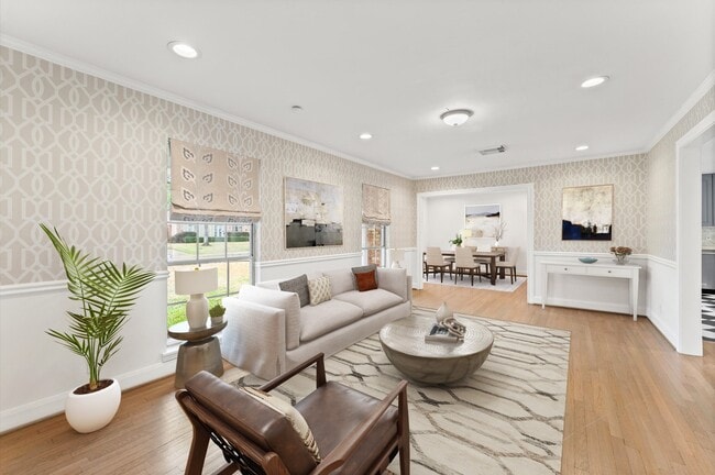 Photo - 6158 Burgoyne Rd