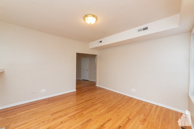 Photo - 7505 N Greenview Ave Unit 09-1