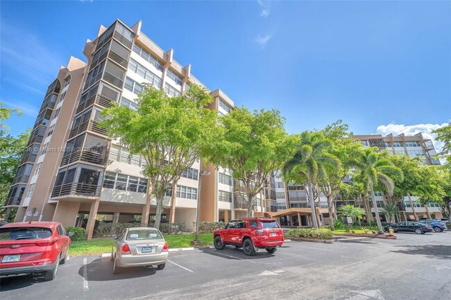 Photo - 1400 St Charles Pl Condo Unit 214