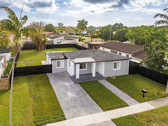 Photo - 3015 SW 69th Ave