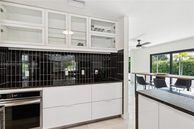 Photo - 1545 Miller Rd