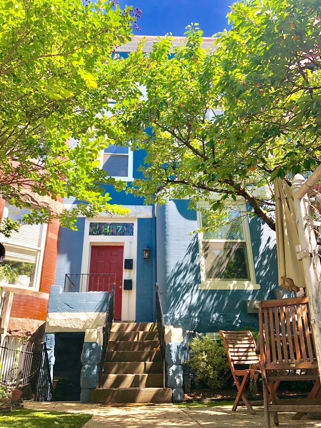 Photo - 1307 Fairmont St NW Unit #A