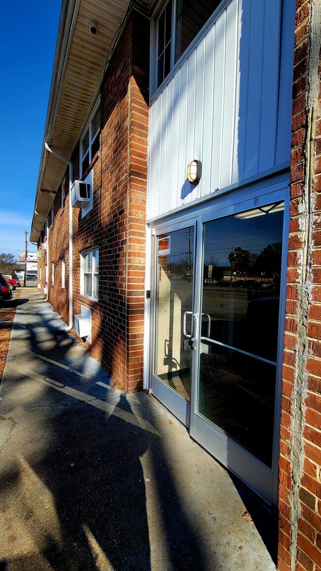 Photo - 3601 Richmond Hwy N Unit 7