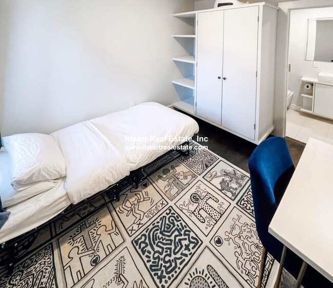 Photo - 79 Walnut St