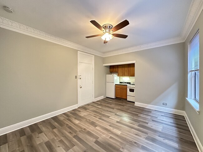 Photo - 3836 N Fremont St Unit 603