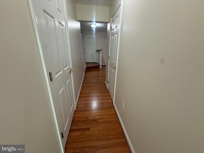 Building Photo - 4805 Springmaid Ln