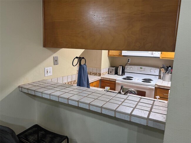 Photo - 2510 San Gabriel St Unidad 306