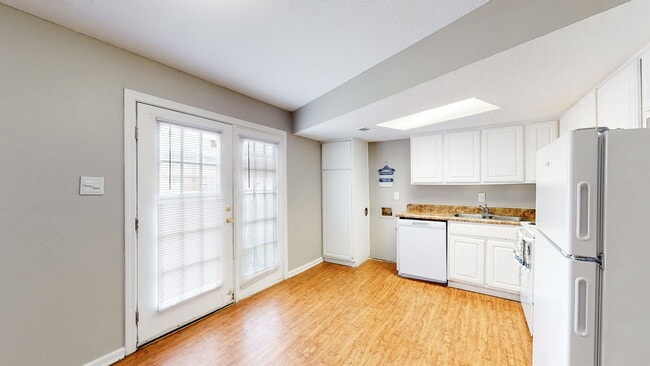 Mill Creek Apartments