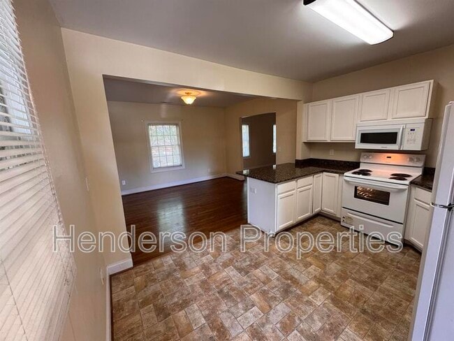 Photo - 224 Harrill St