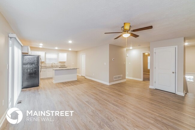 Photo - 348 Grand Oak Blvd