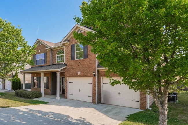 Photo - 304 Brittney Cove