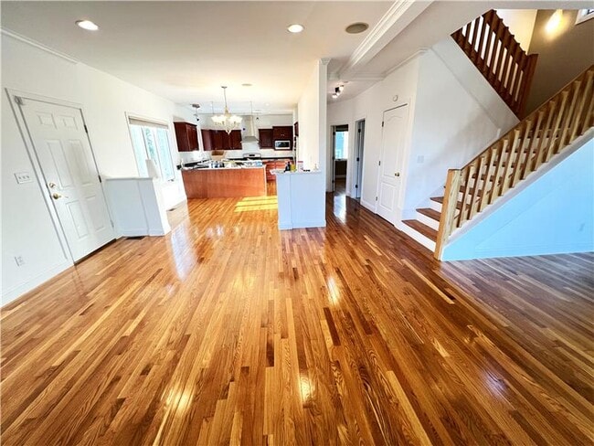 Photo - 141 Grovers Ave