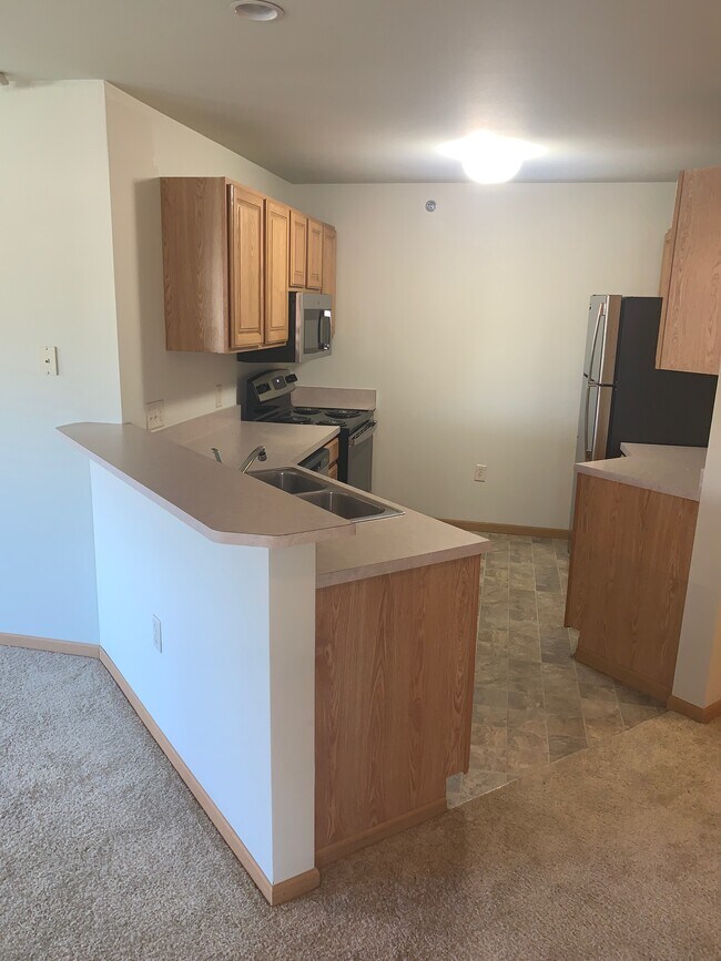 2 BD Kitchen
