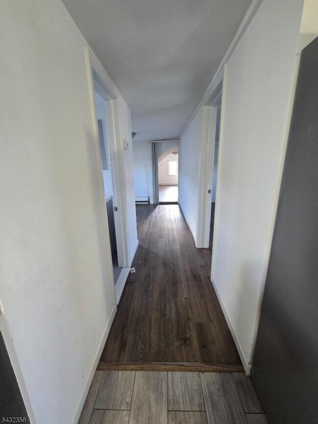 Photo - 115 Pine St Unidad 3