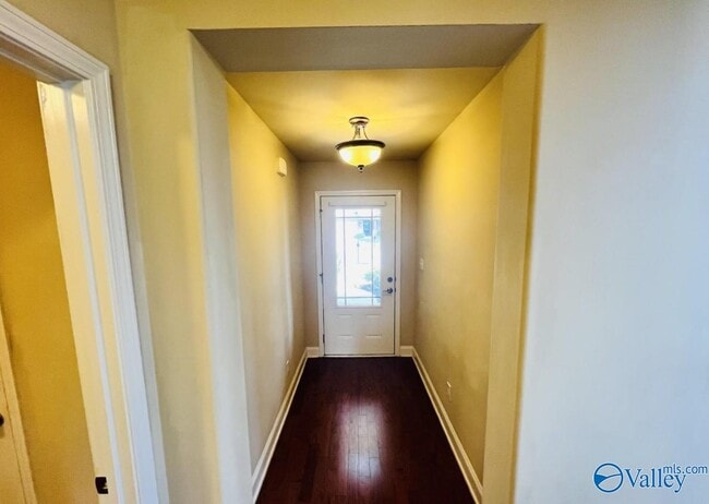 Photo - 111 Pembridge Ln