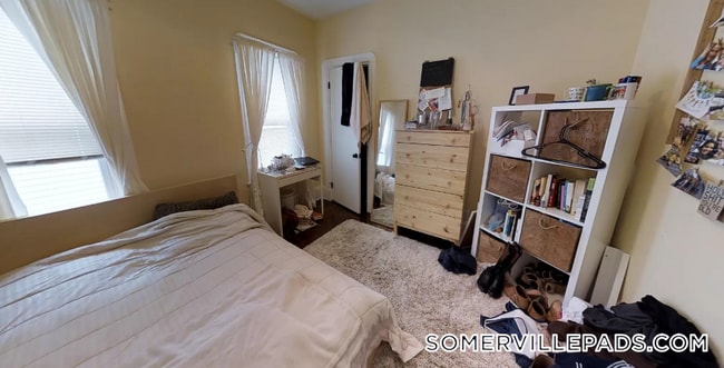 Photo - 21 Chandler St Unit 2