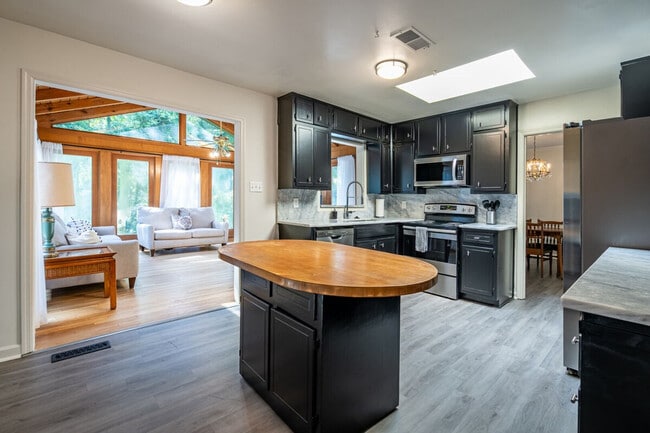 Photo - 2431 Weatherford Ct Unidad ID1234814P