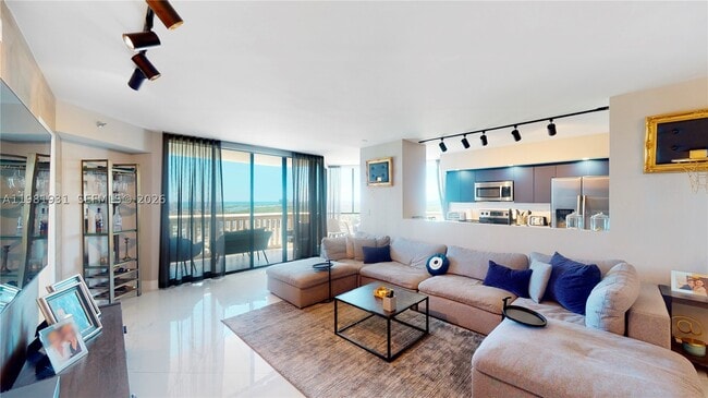 Photo - 1000 E Island Blvd Unit 2903