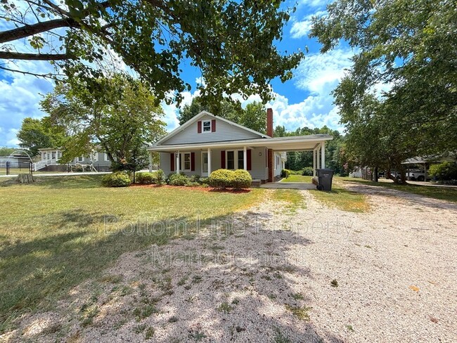 Building Photo - 245 Mt Moriah Church Rd Rental