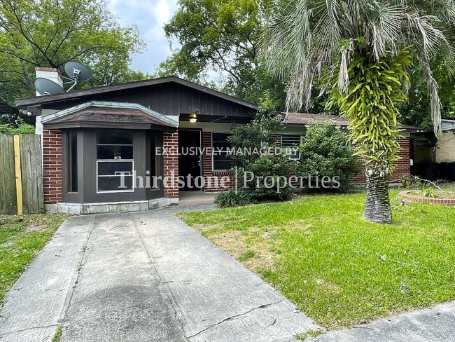 Building Photo - 2912 W 15th St