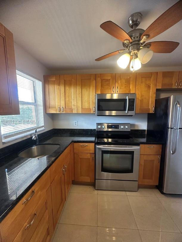 Photo - 8400 Sunrise Lakes Blvd Unidad 310