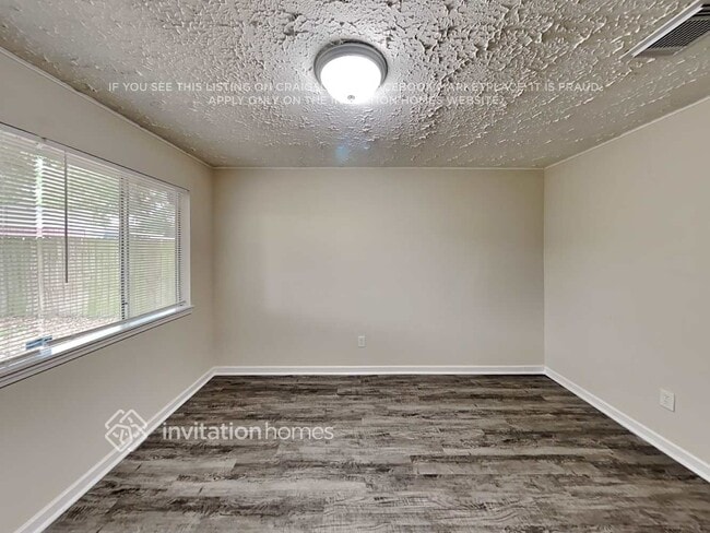 Photo - 2622 Broomsedge Dr