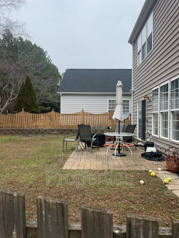 Photo - 8417 Whisper Ridge Pl