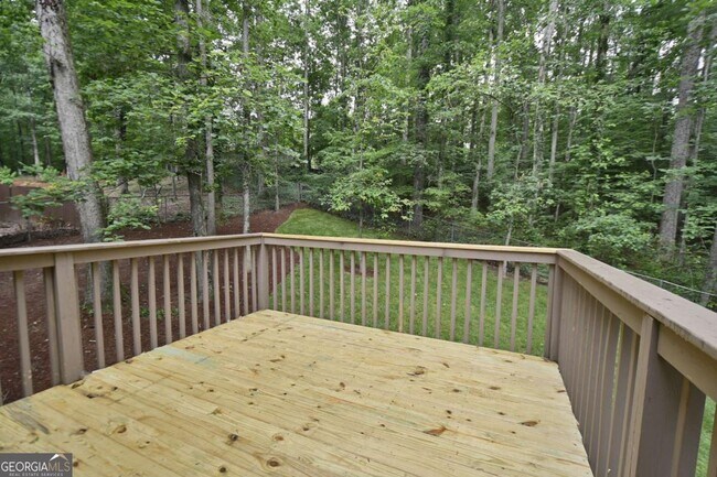 Photo - 459 Ridgetop Dr NW