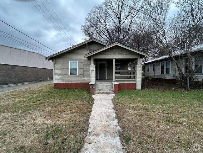 Building Photo - 1112 Elm Ave Unit 2 (REAR) Rental