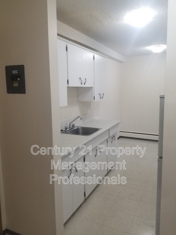 Photo - 10824 112 St NW Unit 101
