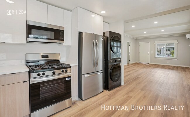 Photo - 1411 Mohawk St