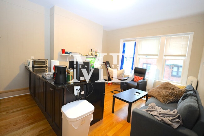 Photo - 15 Aberdeen St Unit 3