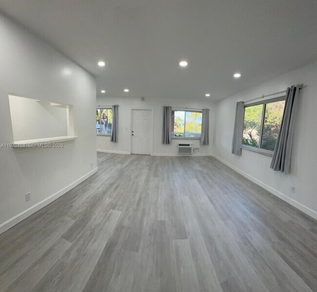 Photo - 2838 Madison St Unit 20