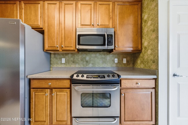 Photo - 6668 White Blossom Cir Unidad 33F