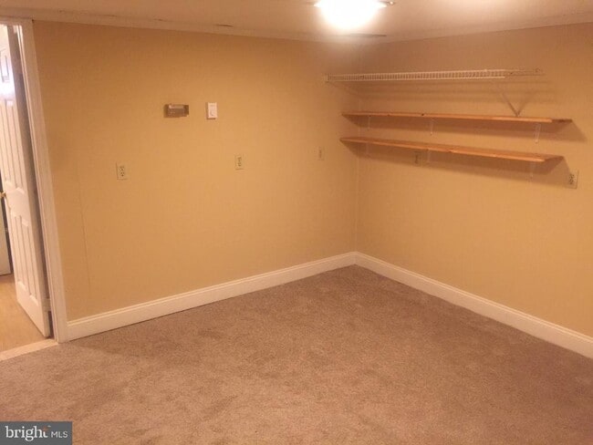 Photo - 14 N Walnut St Unit C