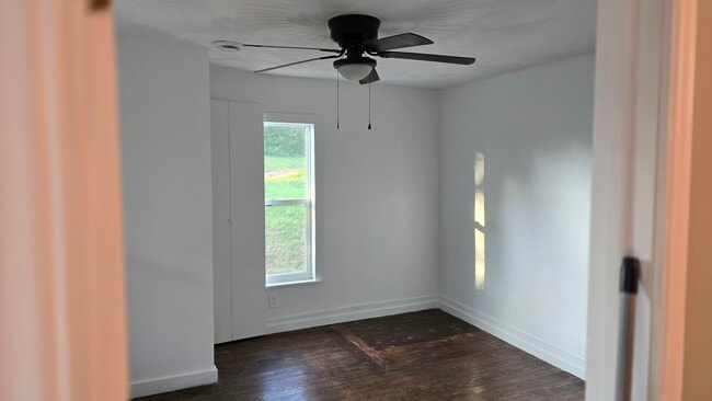 Photo - 68 Elway Dr