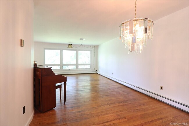 168 Shear Hill Rd
