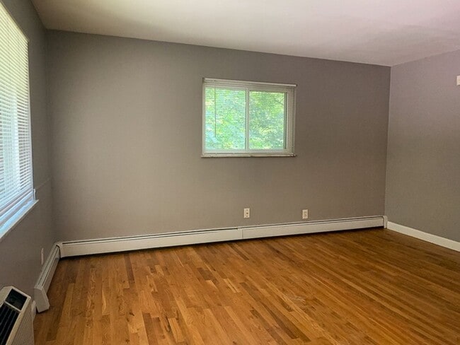 Photo - 6650 Corbly Rd Unit 4