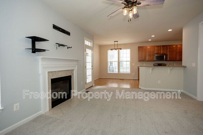 Photo - 6004 Abernethy Ln Casa