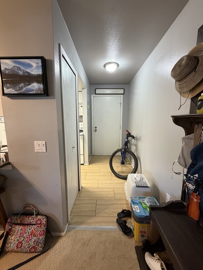 4271 S Salida Way Unidad 5