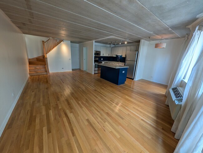 Photo - 711 W Gordon Terrace Unit 305