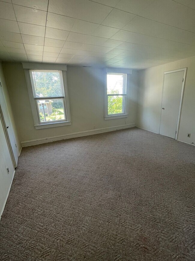612 Jackson St Unit Jackson, 612 Upper