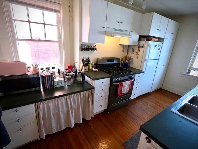 Photo - 456 S Graham St Unit 456 S. Graham- #2