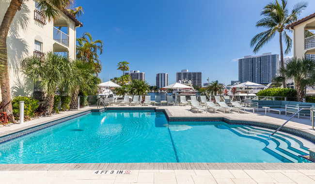 Outdoor, saltwater pool and sundeck overlooks the marina and views of the city - Waterways Village Apartments