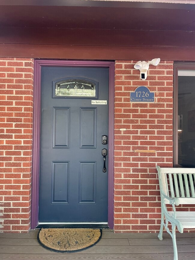 Front Entrance - 1726 Corey St Unit 1726 CoreySt