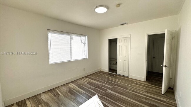 Photo - 120 NE 55th St Unit 4