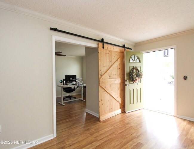 Photo - 1448 Heather Ct