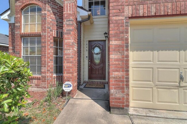 Photo - 7846 Falcon Dr