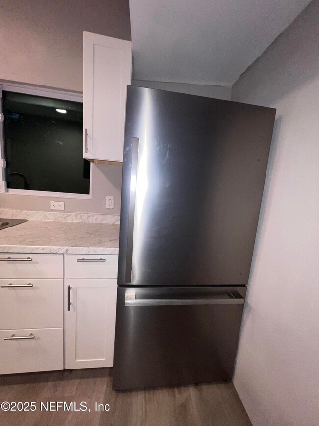 Photo - 1412 US-1